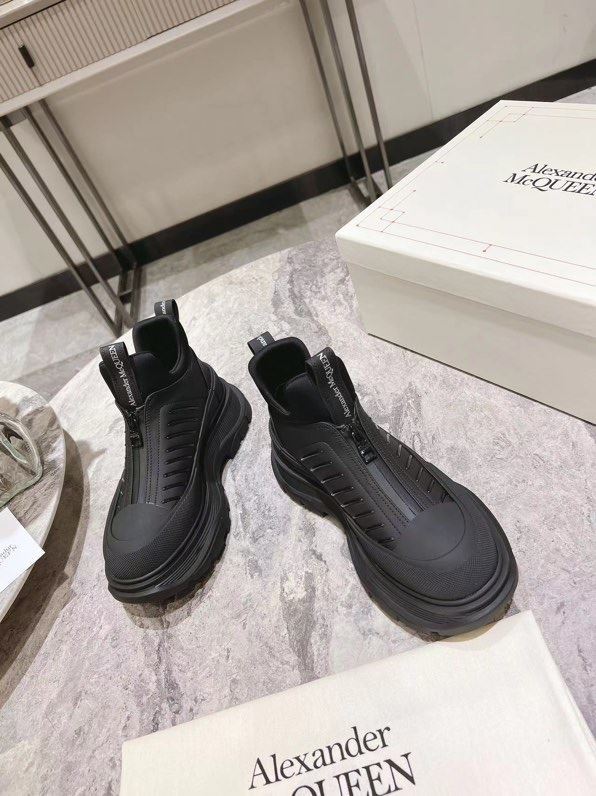 Alexander Mcqueen Low Shoes